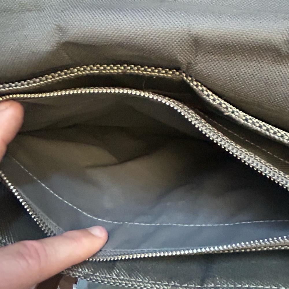 Louis Vuitton Damier Geant Citadin Canvas Messenger Bag - Picture 12 of 15